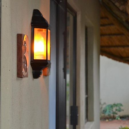 Chobe Sunset Chalets Lesoma Esterno foto