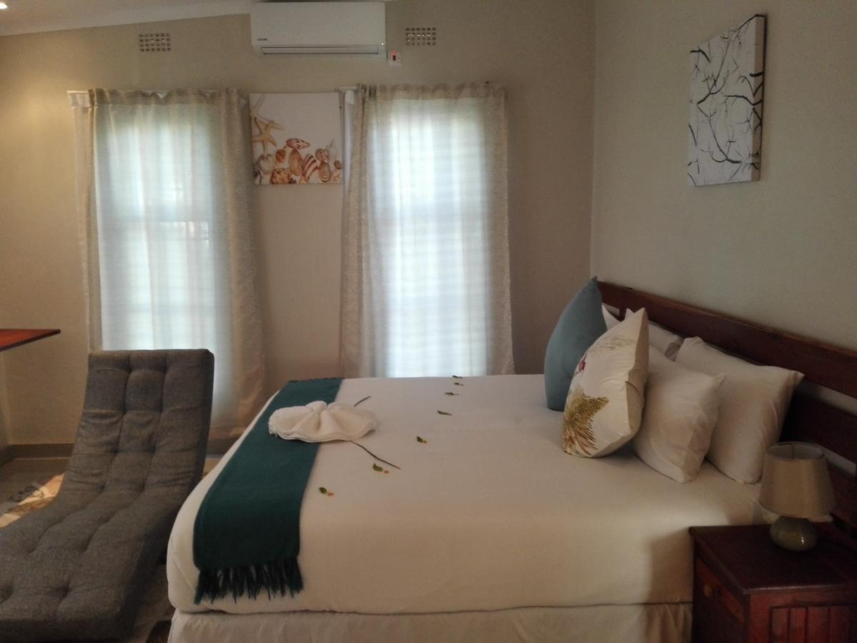 Chobe Sunset Chalets Lesoma Esterno foto