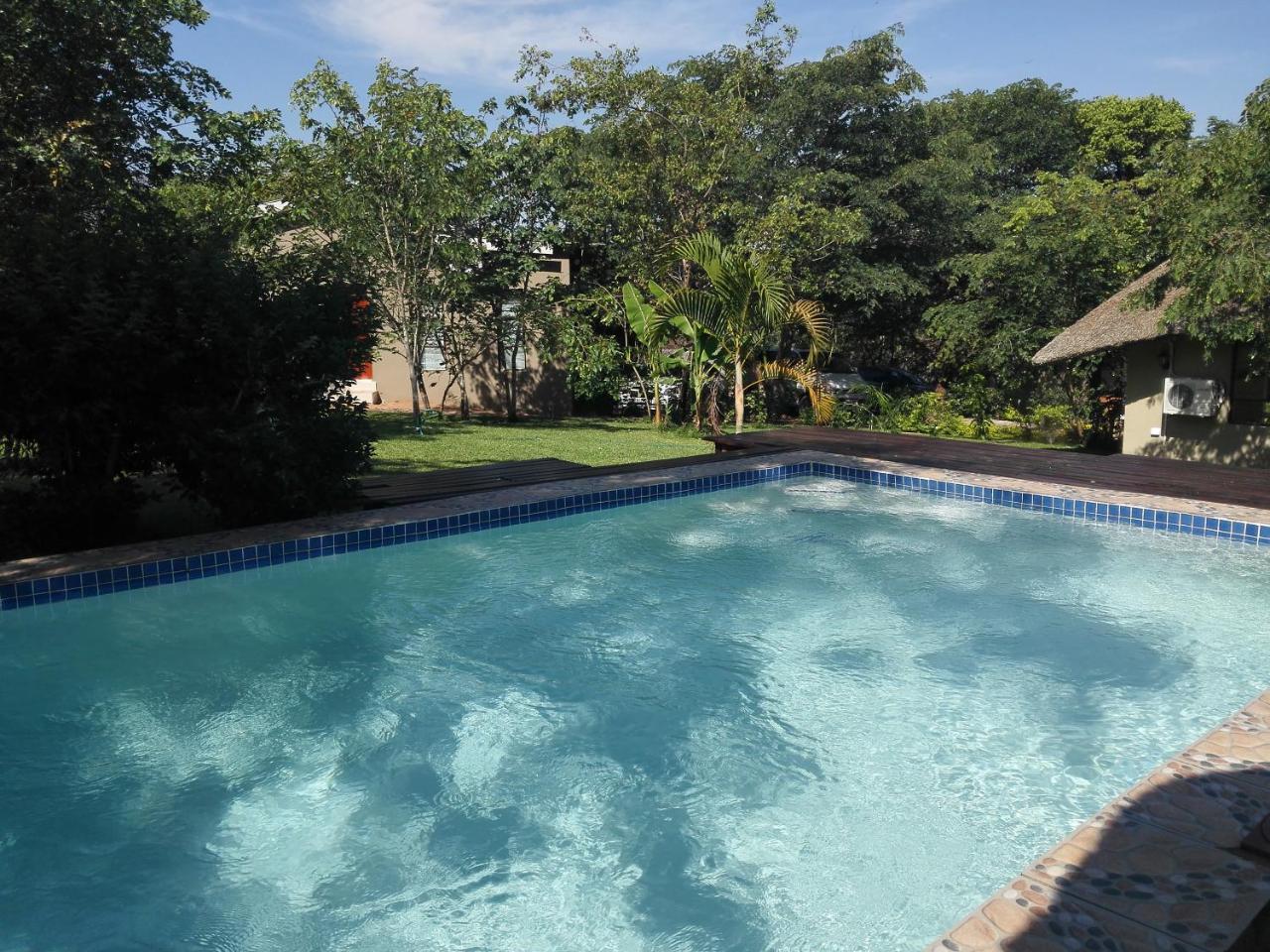 Chobe Sunset Chalets Lesoma Esterno foto