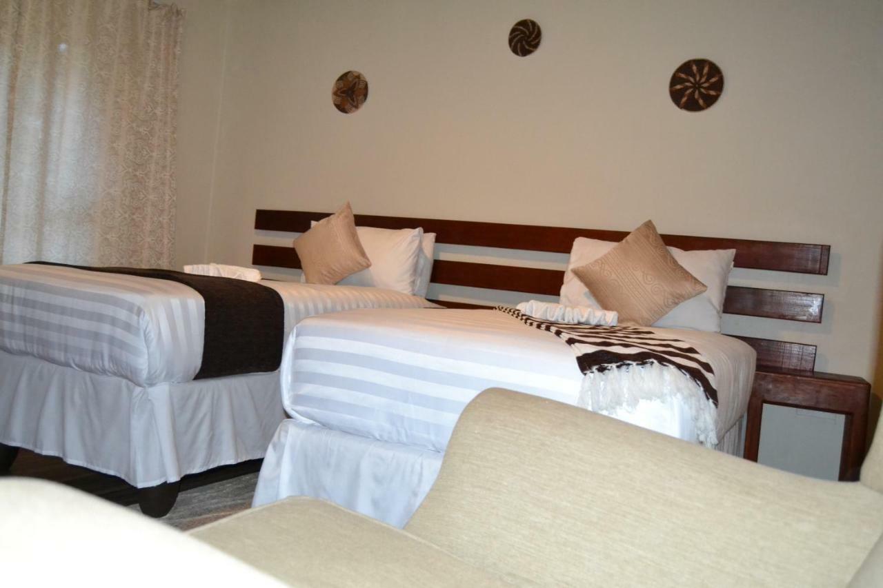 Chobe Sunset Chalets Lesoma Esterno foto